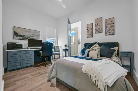 3430 Treasure Circle Galveston TX 77554