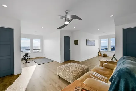 3430 Treasure Circle Galveston TX 77554
