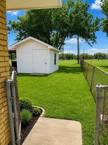 116 Oleander Street Lake Jackson TX 77566