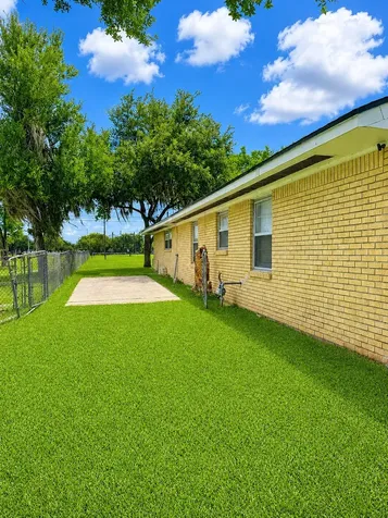 116 Oleander Street Lake Jackson TX 77566