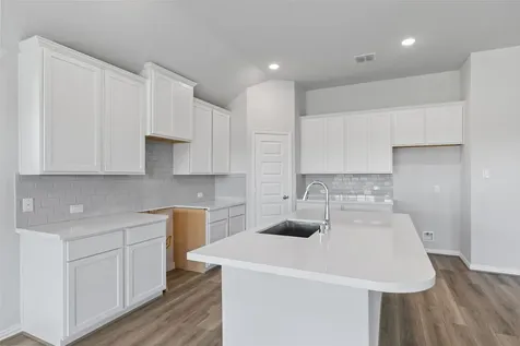 1266 W Shepard Drive Dayton TX 77535