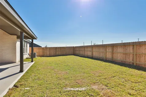 1266 W Shepard Drive Dayton TX 77535