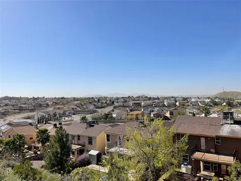 7312 Camino Del Sol El Paso TX 79911