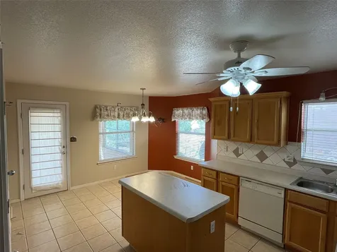 7312 Camino Del Sol El Paso TX 79911