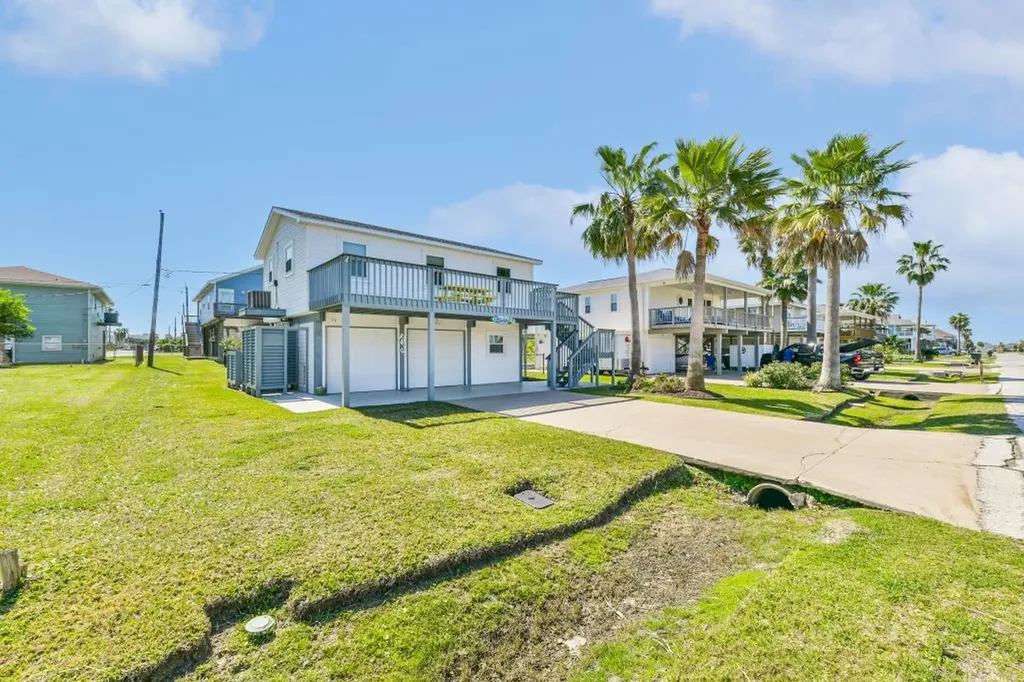 4110 Fort Bend Drive Galveston TX 77554