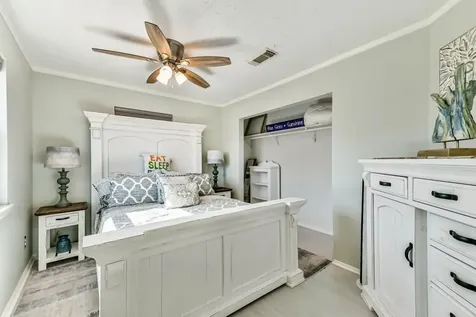 4110 Fort Bend Drive Galveston TX 77554