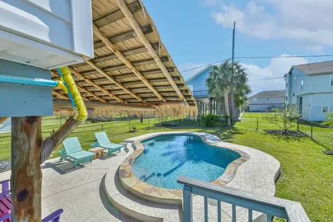 4110 Fort Bend Drive Galveston TX 77554