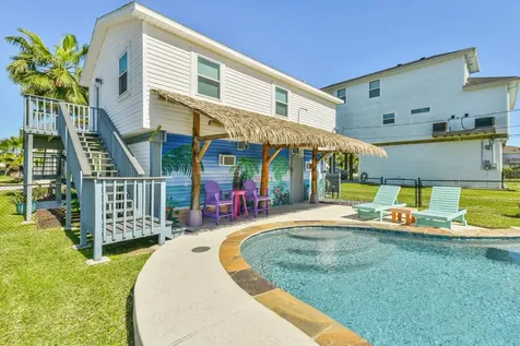 4110 Fort Bend Drive Galveston TX 77554