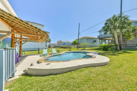4110 Fort Bend Drive Galveston TX 77554