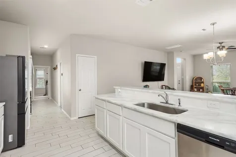 2308 Eagle Nook Drive Texas City TX 77568
