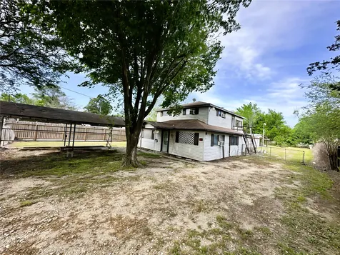 207 S 5th Street Highlands TX 77562