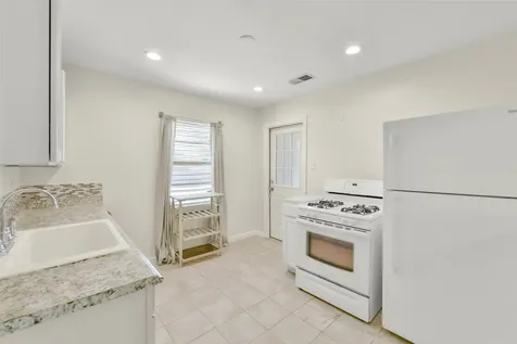 2807 Fannin Street La Marque TX 77568