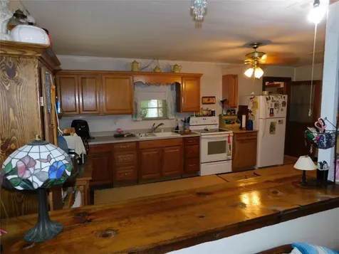 240 County Road 4140 Woodville TX 75979