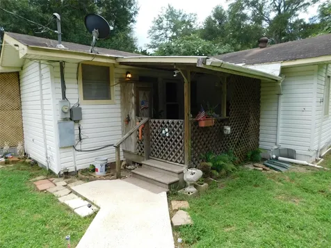 240 County Road 4140 Woodville TX 75979