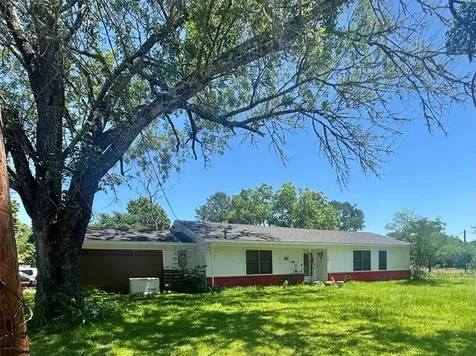724 W 5th Street Groveton TX 75845