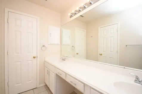 10430 Sanibel Falls Court Houston TX 77095