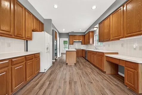 15826 Cade Court Houston TX 77095
