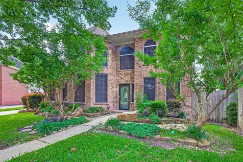 15826 Cade Court Houston TX 77095