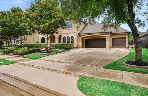 510 Olmstead Park Drive Sugar Land TX 77479