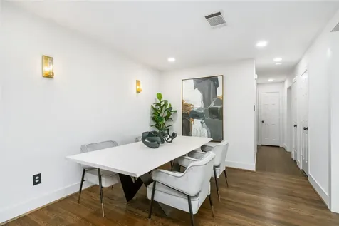 516 W 30th Street Houston TX 77018