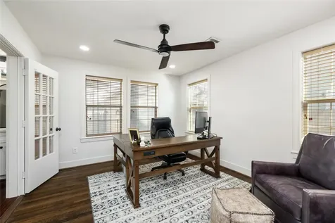 516 W 30th Street Houston TX 77018