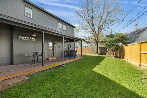 516 W 30th Street Houston TX 77018