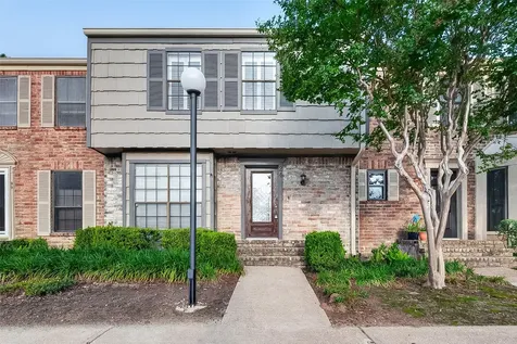 7505 Memorial Woods Drive 24 Houston TX 77024