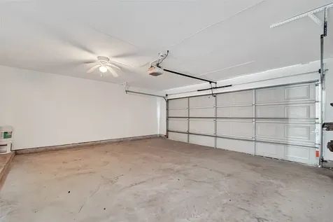 7505 Memorial Woods Drive 24 Houston TX 77024
