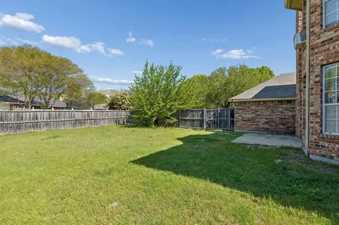 1409 Holveck Drive Cedar Hill TX 75104