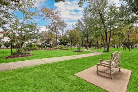 83 Creekwood Drive Montgomery TX 77356