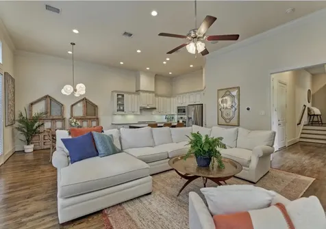 1340 W 25th Street Houston TX 77008