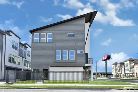 3313 Baer Street Houston TX 77020
