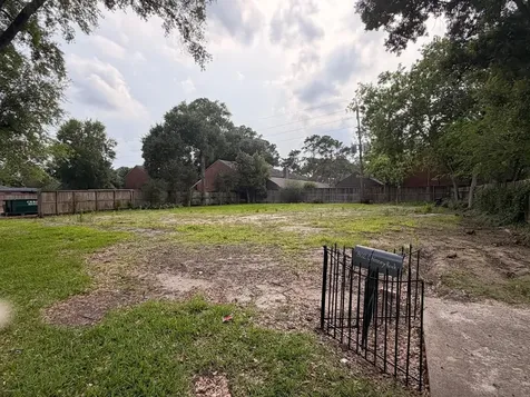 802 Chimney Rock Road Houston TX 77056