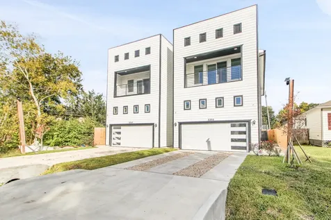 5325 Rue Street Houston TX 77033