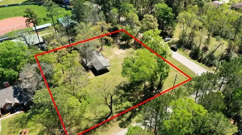 2424 Meadow Road Conroe TX 77384