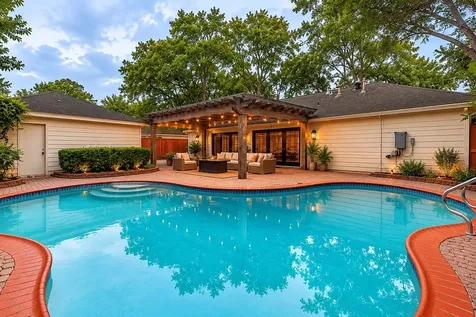 10007 Cedar Creek Drive Houston TX 77042