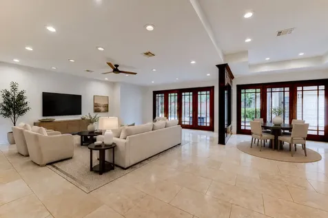 10007 Cedar Creek Drive Houston TX 77042