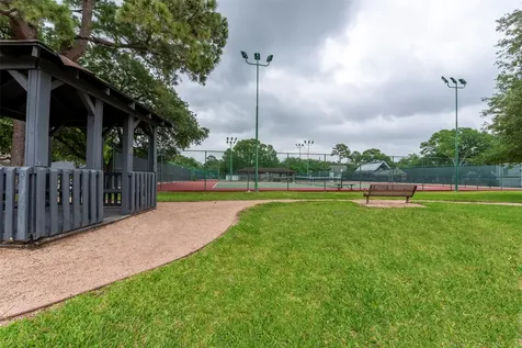 10007 Cedar Creek Drive Houston TX 77042