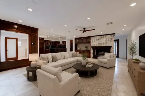 10007 Cedar Creek Drive Houston TX 77042