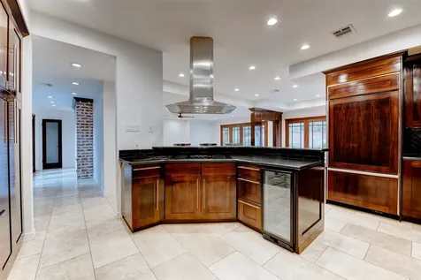 10007 Cedar Creek Drive Houston TX 77042