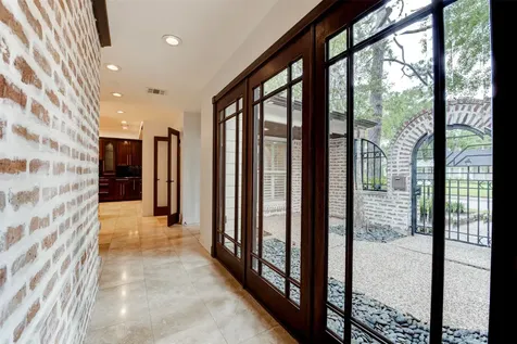 10007 Cedar Creek Drive Houston TX 77042