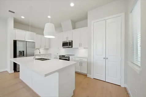 5906 Jasper Jones Way Houston TX 77091
