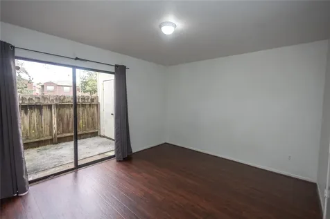 8100 Cambridge Street 89 Houston TX 77054
