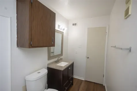 8100 Cambridge Street 89 Houston TX 77054