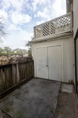8100 Cambridge Street 89 Houston TX 77054