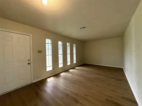6023 Belarbor Street Houston TX 77033
