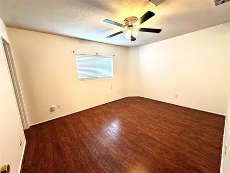 8831 Stratfield Lane Houston TX 77075