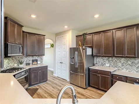 2319 Ironwood Pass Drive Missouri City TX 77459