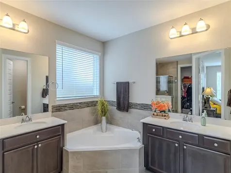2319 Ironwood Pass Drive Missouri City TX 77459