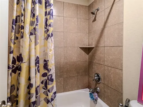 2319 Ironwood Pass Drive Missouri City TX 77459